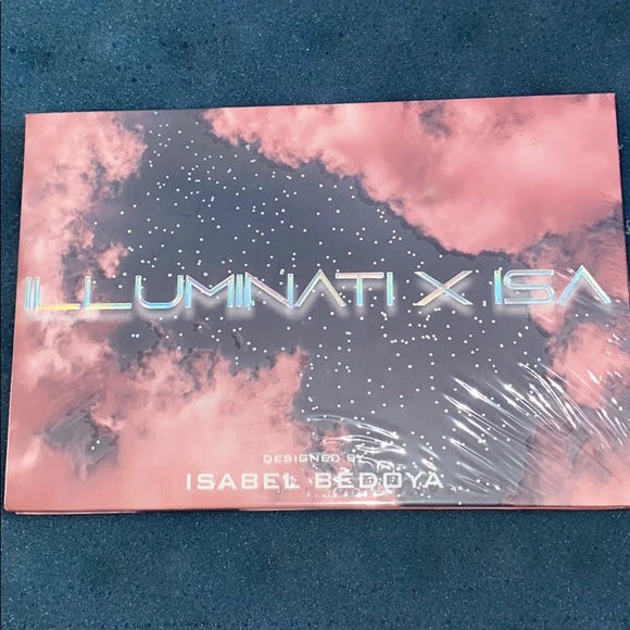ILLUMINATI X ISA EYESHADOW PALLET - Picture 3 of 4